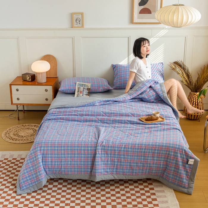 91家纺网 家纺一手货源 找家纺 鸣升新疆长绒棉全棉花色织水洗棉夏被四件套 芳华兰