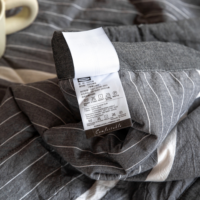 91家纺网 家纺一手货源 找家纺 鸣升新疆长绒棉全棉花色织水洗棉夏被四件套 灰条