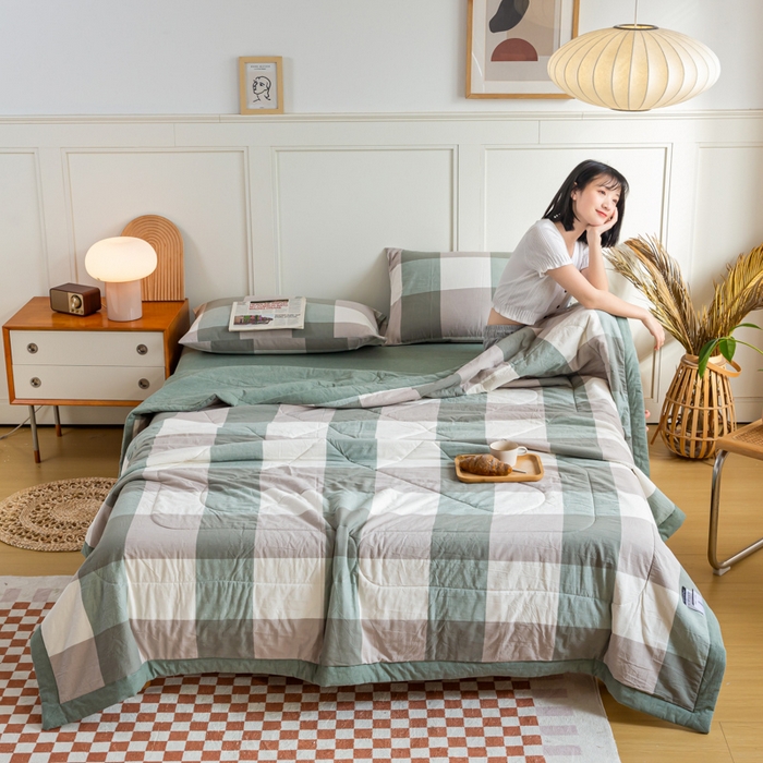 91家纺网 家纺一手货源 找家纺 鸣升新疆长绒棉全棉花色织水洗棉夏被四件套 绿大格