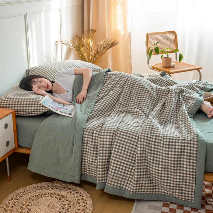 91家纺网 家纺一手货源 找家纺 鸣升新疆长绒棉全棉花色织水洗棉夏被四件套 绿小格