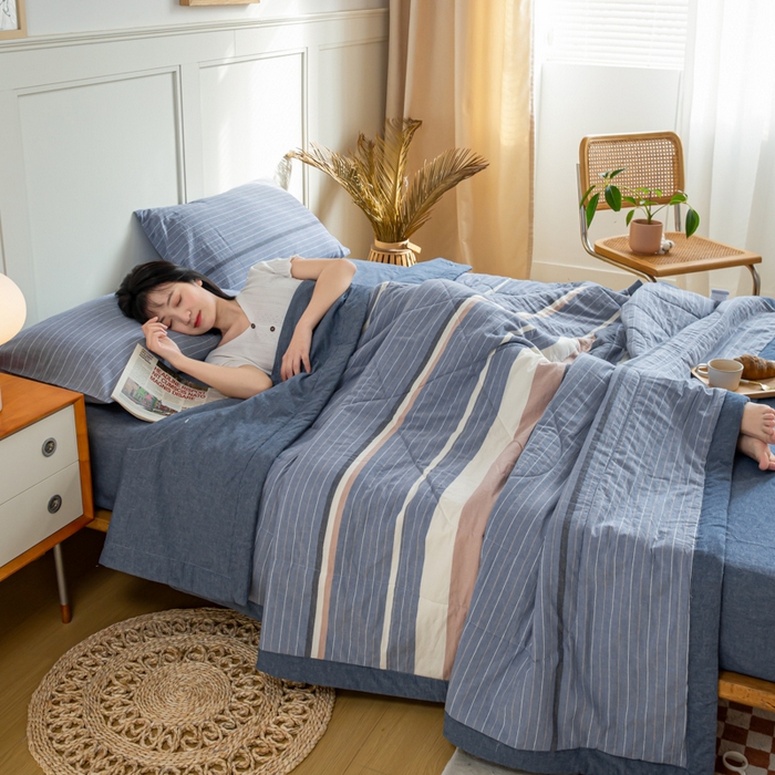 91家纺网 家纺一手货源 找家纺 鸣升新疆长绒棉全棉花色织水洗棉夏被四件套 米拉蓝