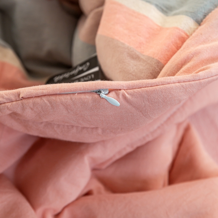 91家纺网 家纺一手货源 找家纺 鸣升新疆长绒棉全棉花色织水洗棉夏被四件套 嫩绿卡其条