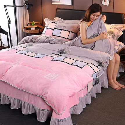 91家纺网 家纺一手货源 找家纺 爱上家居  2023新款加厚牛奶金貂绒四件套 粉红日记