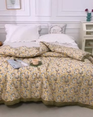 91家纺网 家纺一手货源 找家纺 上喜 热卖全棉水洗棉印花花边一体被 陌上花开