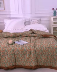 91家纺网 家纺一手货源 找家纺 上喜 热卖全棉水洗棉印花花边一体被 秘密花园