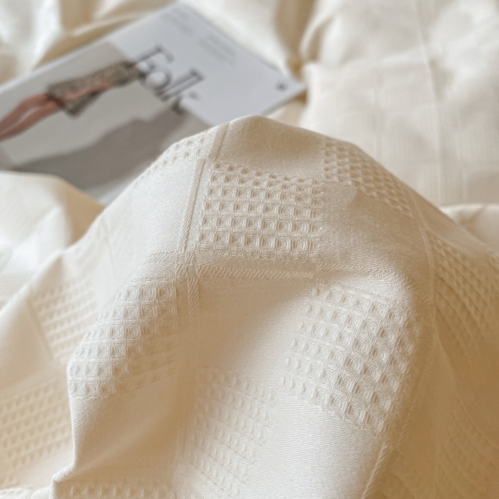 91家纺网 家纺一手货源 找家纺 金丝鸟  2023新款简约舒适华夫格四件套 简约小田格白