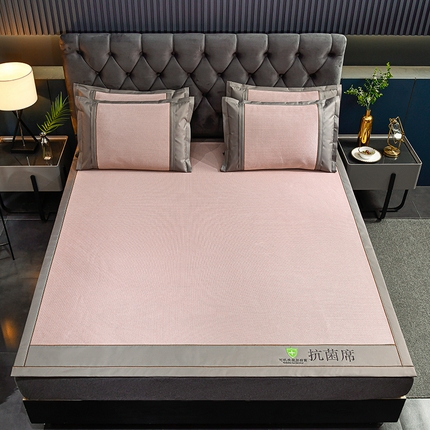 91家纺网 家纺一手货源 找家纺 小牛席业2023新款可机洗抗菌冰藤席系列 抗菌席-色织粉色