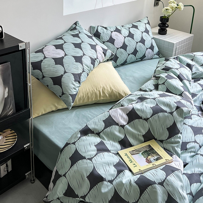 91家纺网 家纺一手货源 找家纺 窝米2023新款13370全棉四件套卡通简约款 爱心蓝