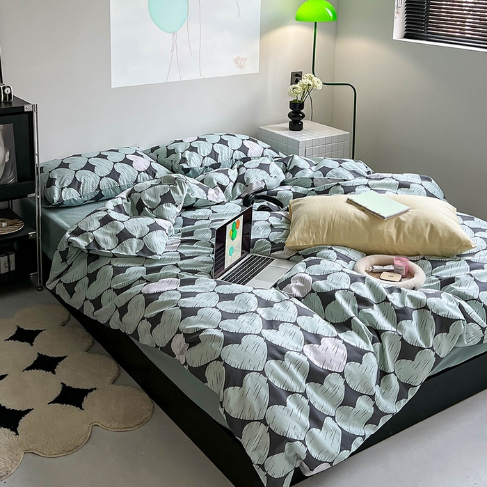 91家纺网 家纺一手货源 找家纺 窝米2023新款13370全棉四件套卡通简约款 爱心蓝