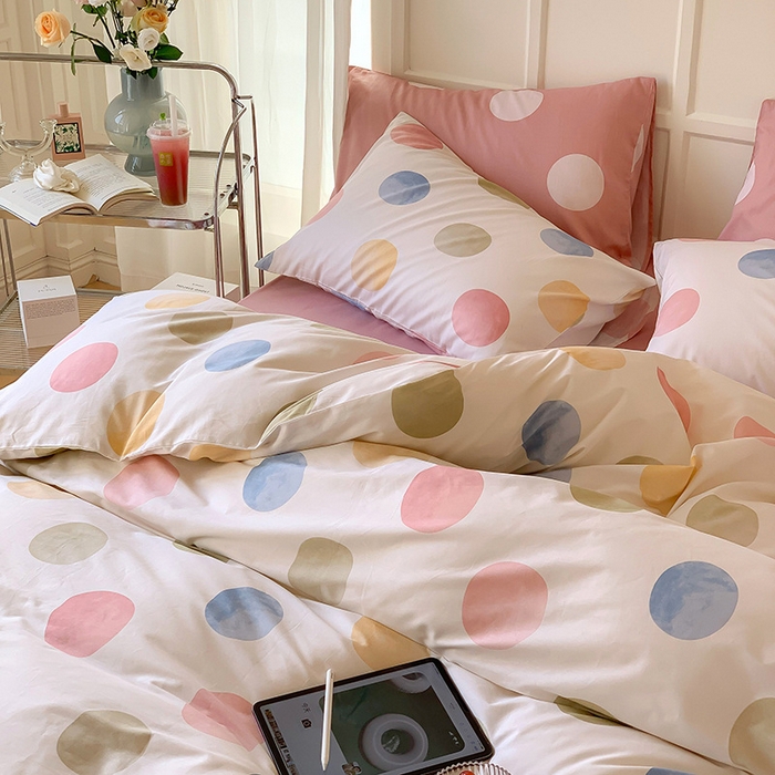 91家纺网 家纺一手货源 找家纺 窝米2023新款13370全棉四件套卡通简约款 啵蛋儿