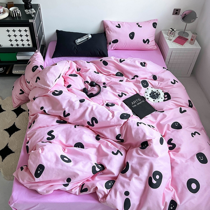 91家纺网 家纺一手货源 找家纺 窝米2023新款13370全棉四件套卡通简约款 繁星