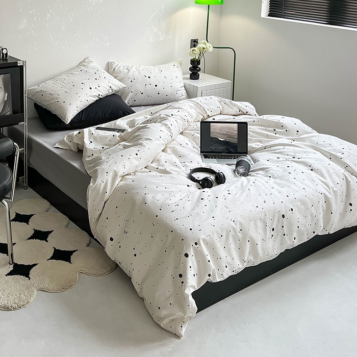 91家纺网 家纺一手货源 找家纺 窝米2023新款13370全棉四件套卡通简约款 幻想