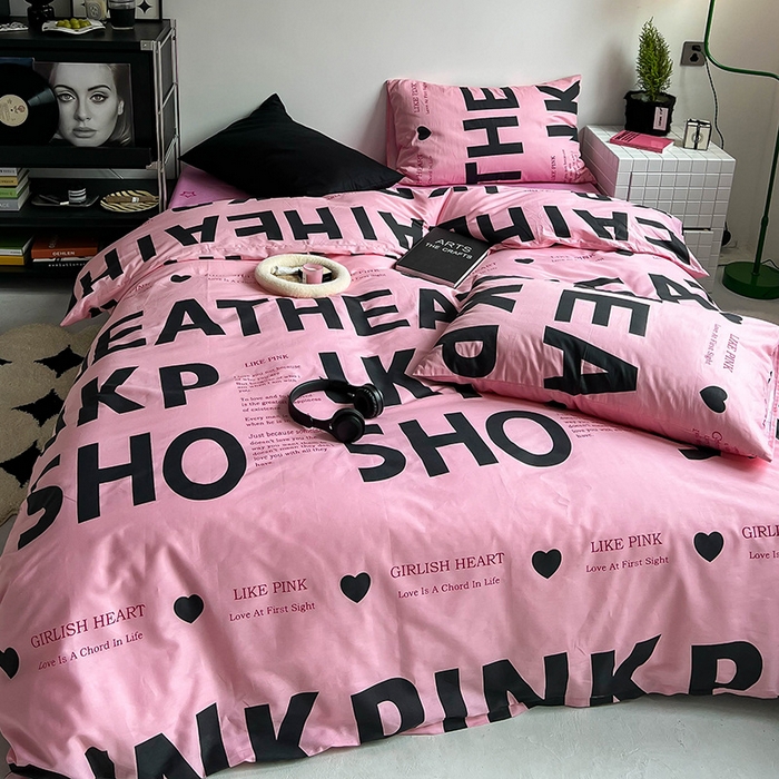 91家纺网 家纺一手货源 找家纺 窝米2023新款13370全棉四件套卡通简约款 练习粉