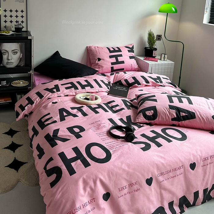 91家纺网 家纺一手货源 找家纺 窝米2023新款13370全棉四件套卡通简约款 练习粉