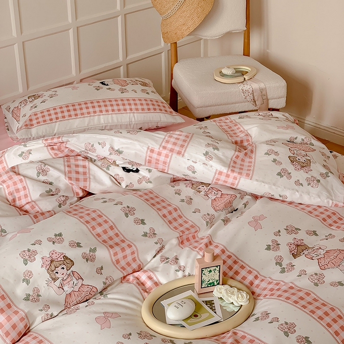 91家纺网 家纺一手货源 找家纺 窝米2023新款全棉13370四件套洛丽塔系列 萝莉粉