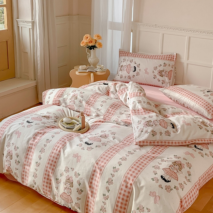 91家纺网 家纺一手货源 找家纺 窝米2023新款全棉13370四件套洛丽塔系列 萝莉粉