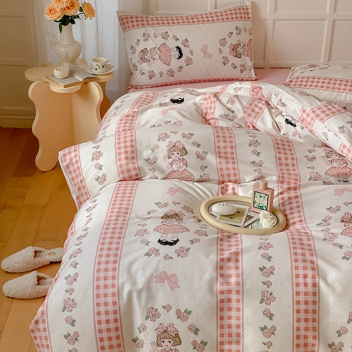 91家纺网 家纺一手货源 找家纺 窝米2023新款全棉13370四件套洛丽塔系列 萝莉粉