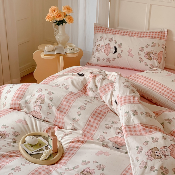 91家纺网 家纺一手货源 找家纺 窝米2023新款全棉13370四件套洛丽塔系列 萝莉粉