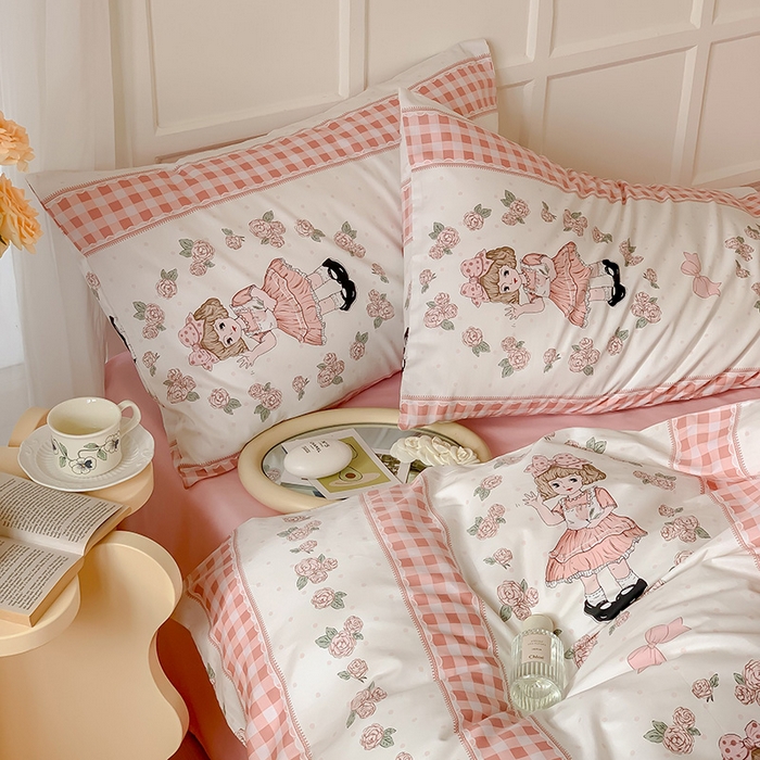 91家纺网 家纺一手货源 找家纺 窝米2023新款全棉13370四件套洛丽塔系列 萝莉粉