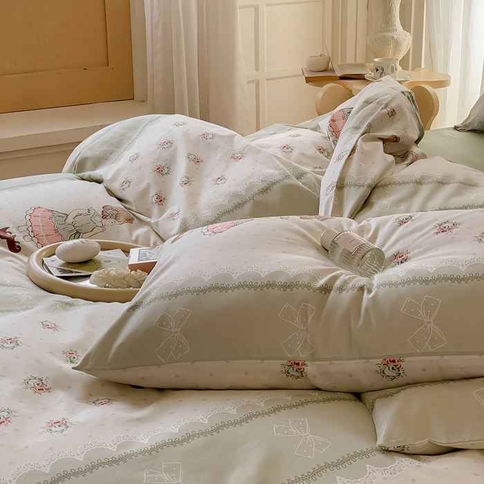 91家纺网 家纺一手货源 找家纺 窝米2023新款全棉13370四件套洛丽塔系列 雪莉儿