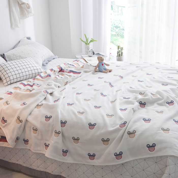 91家纺网 家纺一手货源 找家纺 朴尔家纺2023新款经典六层纱布全棉毛巾被系列-朴尔经典款常年备货 快乐米奇