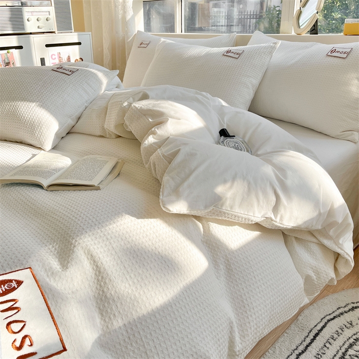 91家纺网 家纺一手货源 找家纺 蓝巢2023新款A版60支全棉华夫格B版40支全棉水洗棉四件套蜜格系列 蜜格-本白