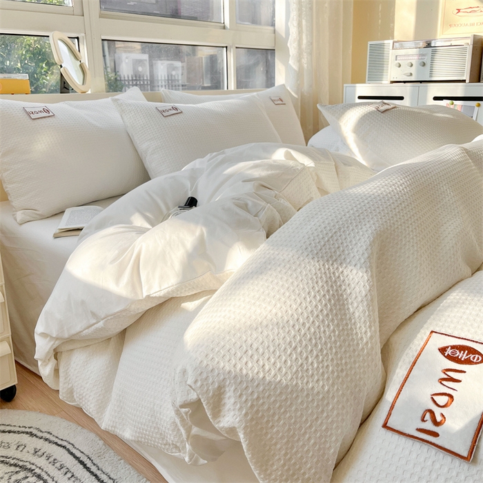 91家纺网 家纺一手货源 找家纺 蓝巢2023新款A版60支全棉华夫格B版40支全棉水洗棉四件套蜜格系列 蜜格-本白