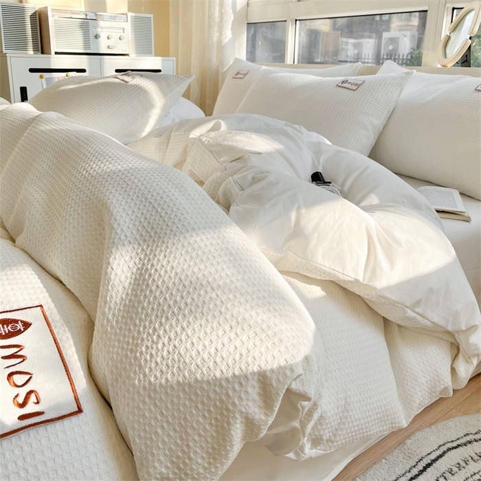 91家纺网 家纺一手货源 找家纺 蓝巢2023新款A版60支全棉华夫格B版40支全棉水洗棉四件套蜜格系列 蜜格-本白