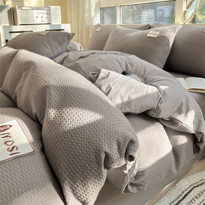 91家纺网 家纺一手货源 找家纺 蓝巢2023新款A版60支全棉华夫格B版40支全棉水洗棉四件套蜜格系列 蜜格-高级灰