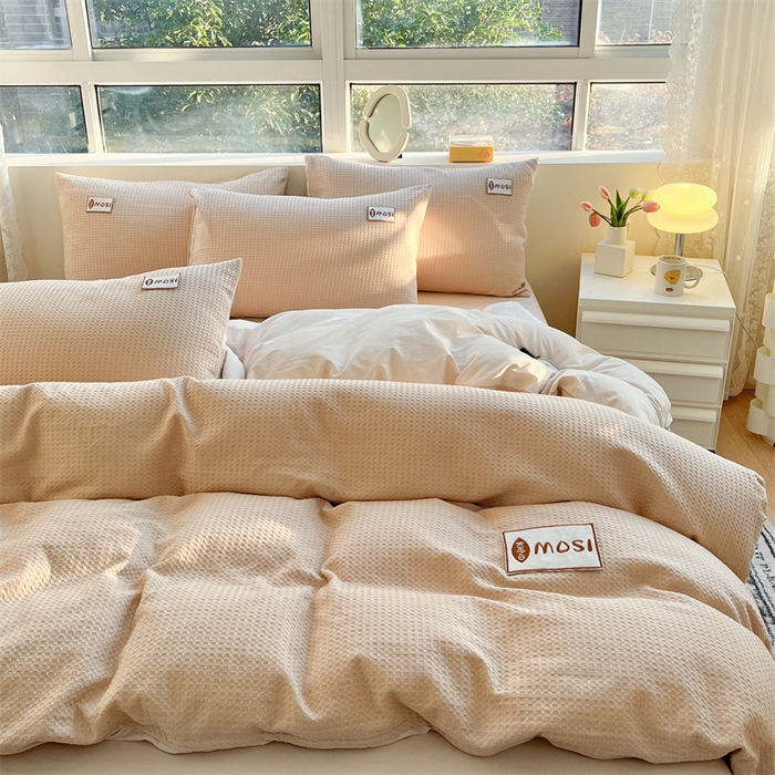 91家纺网 家纺一手货源 找家纺 蓝巢2023新款A版60支全棉华夫格B版40支全棉水洗棉四件套蜜格系列 蜜格-米驼