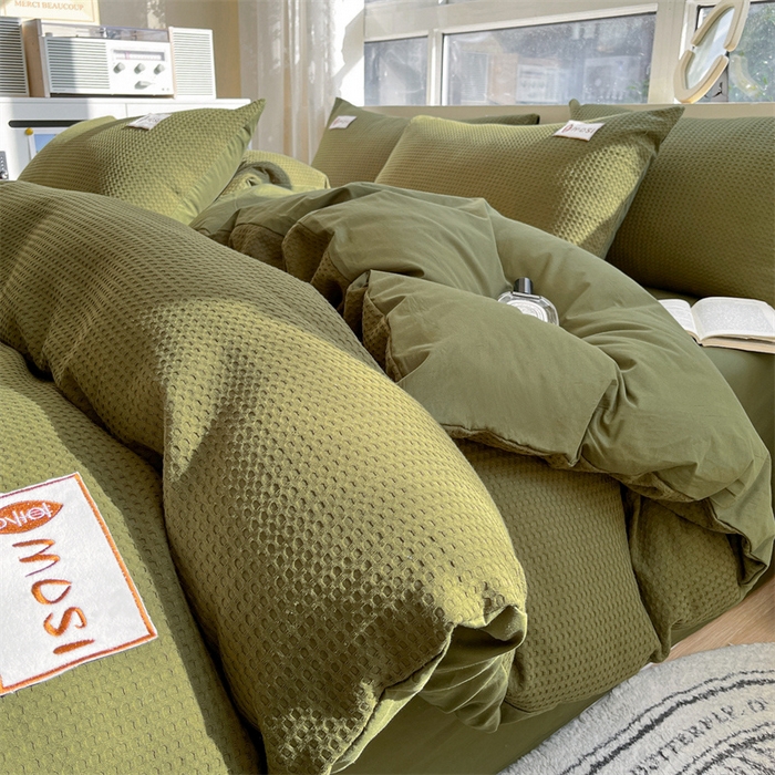 91家纺网 家纺一手货源 找家纺 蓝巢2023新款A版60支全棉华夫格B版40支全棉水洗棉四件套蜜格系列 蜜格-松叶绿