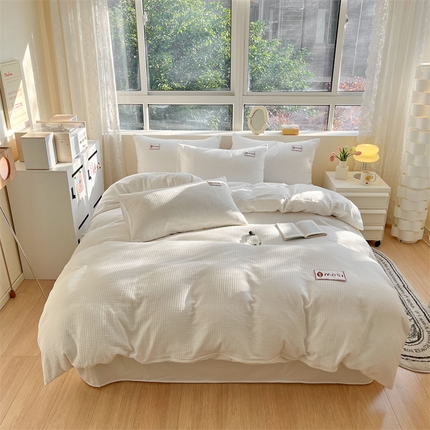 91家纺网 家纺一手货源 找家纺 （总）蓝巢2023A版60支全棉华夫格B版40支全棉水洗棉四件套蜜格