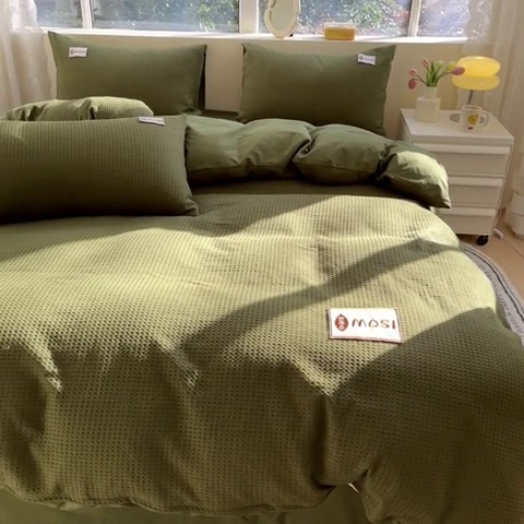 91家纺网 家纺一手货源 找家纺 蓝巢2023新款A版60支全棉华夫格B版40支全棉水洗棉四件套蜜格系列 蜜格-松叶绿