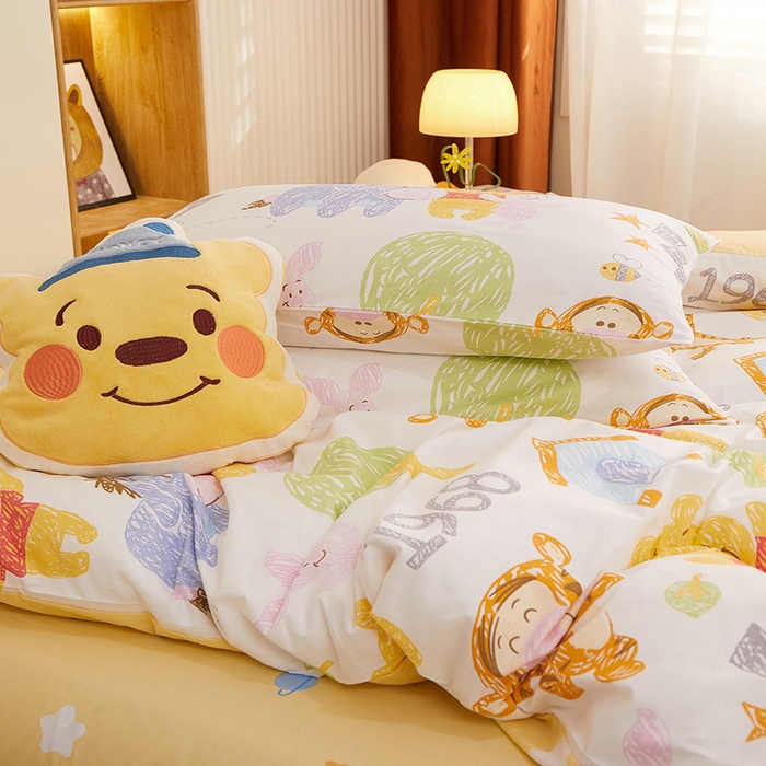 91家纺网 家纺一手货源 找家纺 一米阳光 2023新款1月小清新13070纯棉四件套第一批 维尼伙伴