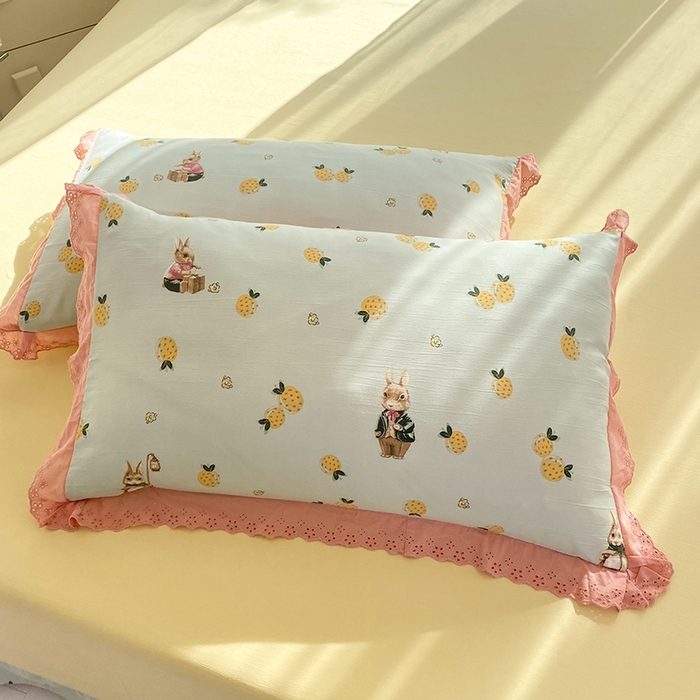 91家纺网 家纺一手货源 找家纺 艾米 2023新款水洗棉麻双层纱系列四件套 菠萝兔