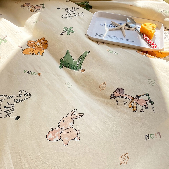 91家纺网 家纺一手货源 找家纺 艾米 2023新款水洗棉麻双层纱系列四件套 童趣乐园