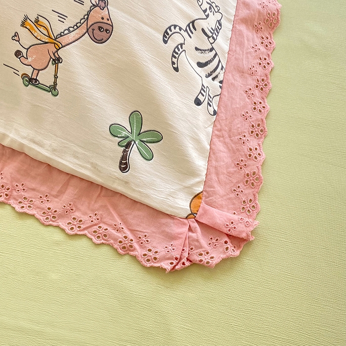 91家纺网 家纺一手货源 找家纺 艾米 2023新款水洗棉麻双层纱系列四件套 童趣乐园