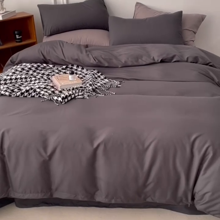 91家纺网 家纺一手货源 找家纺 棠颂 2023春夏新款水洗棉亲肤纯色双拼四件套 深灰