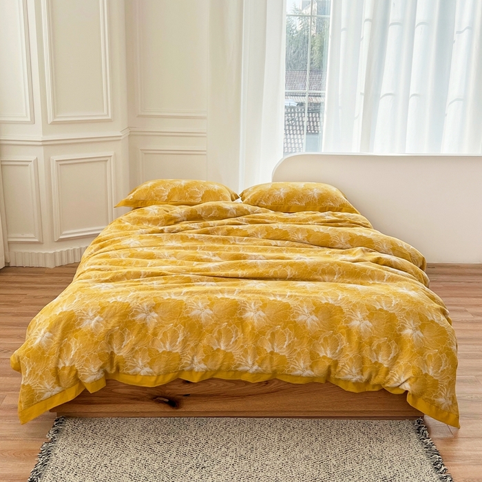 91家纺网 家纺一手货源 找家纺 安莱生活 2023新款色织双层纱工艺款宽边高奢四件套 国色天香-姜黄