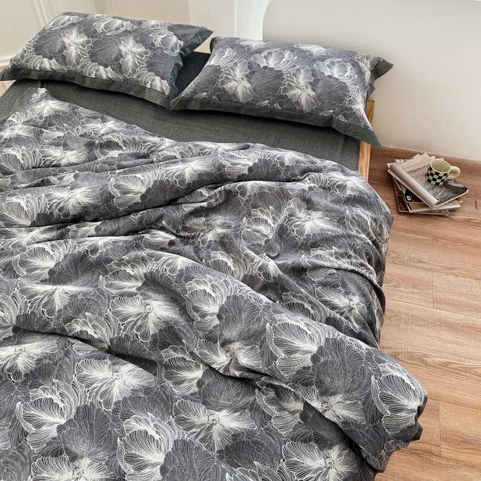 91家纺网 家纺一手货源 找家纺 安莱生活 2023新款色织双层纱工艺款宽边高奢四件套 国色天香-深灰