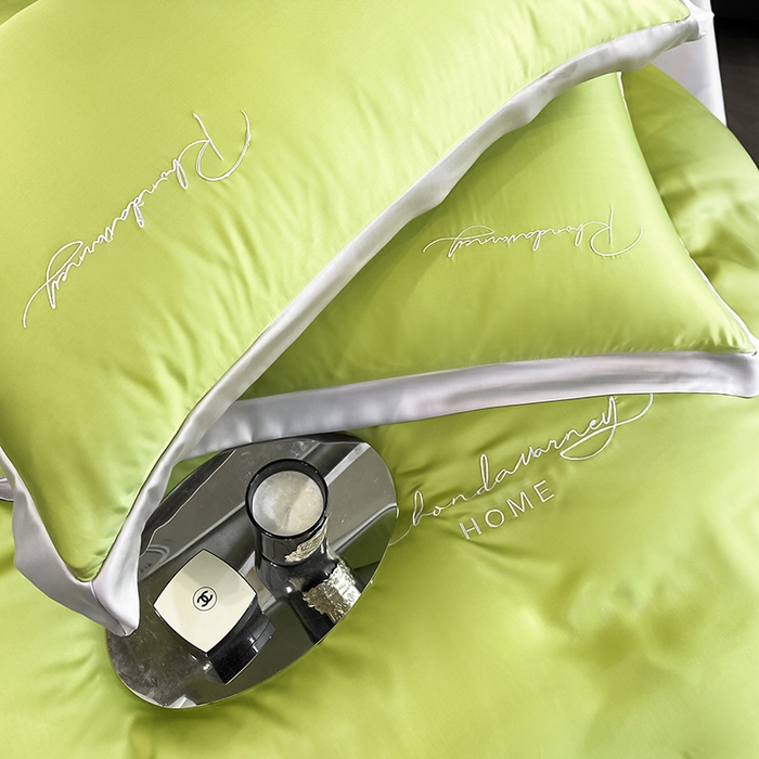 91家纺网 家纺一手货源 找家纺 金麦家纺 2023新款冰丝小拼角四件套系列 小拼角橄榄绿