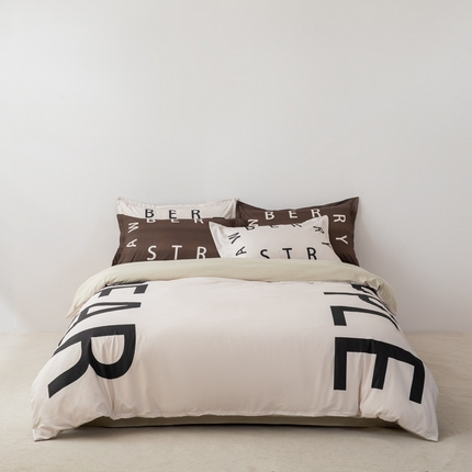 91家纺网 家纺一手货源 找家纺 宏源 2023新款大版数码印花糯糯棉四件套 巧克力工厂