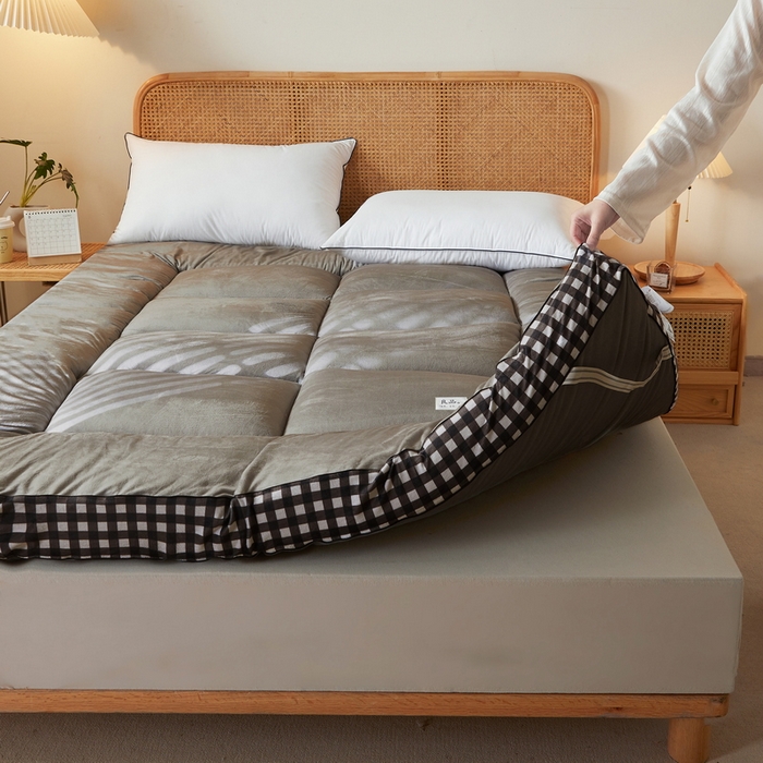 91家纺网 家纺一手货源 找家纺 （总）迪乐妮  2023新款水洗棉成人立体软床垫