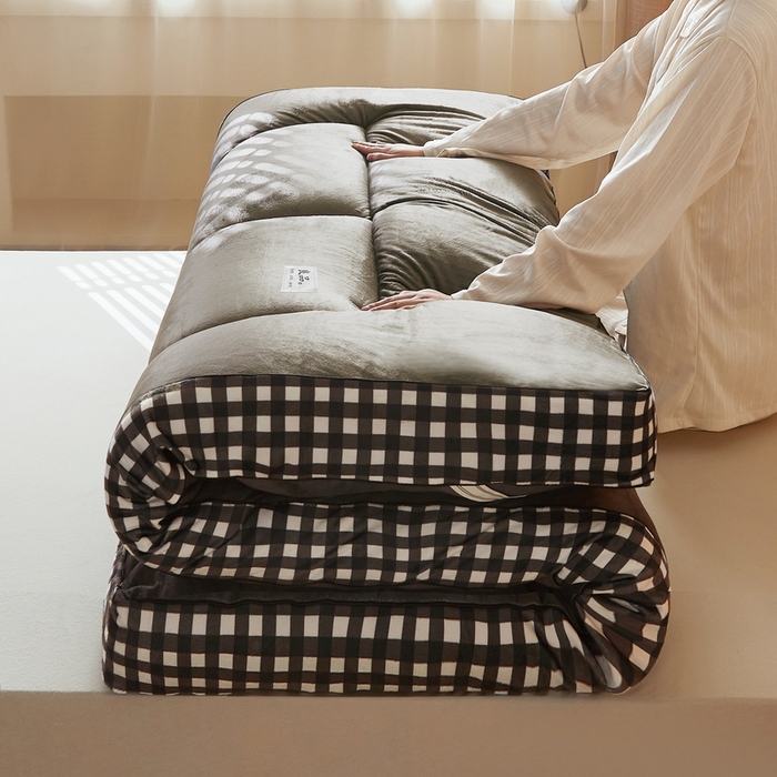 91家纺网 家纺一手货源 找家纺 （总）迪乐妮  2023新款水洗棉成人立体软床垫