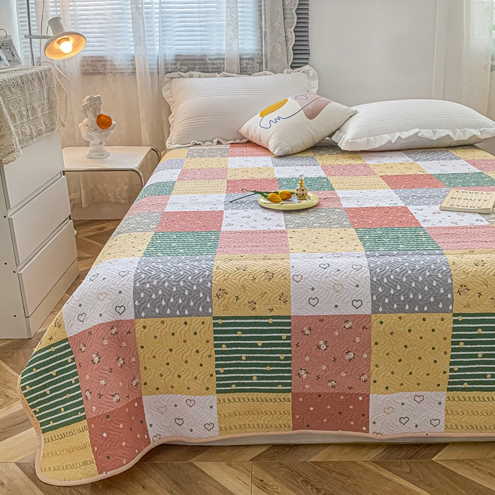 91家纺网 家纺一手货源 找家纺 沐纯家居 2023春夏新品40S全棉12868水洗印花床盖 浪漫方格