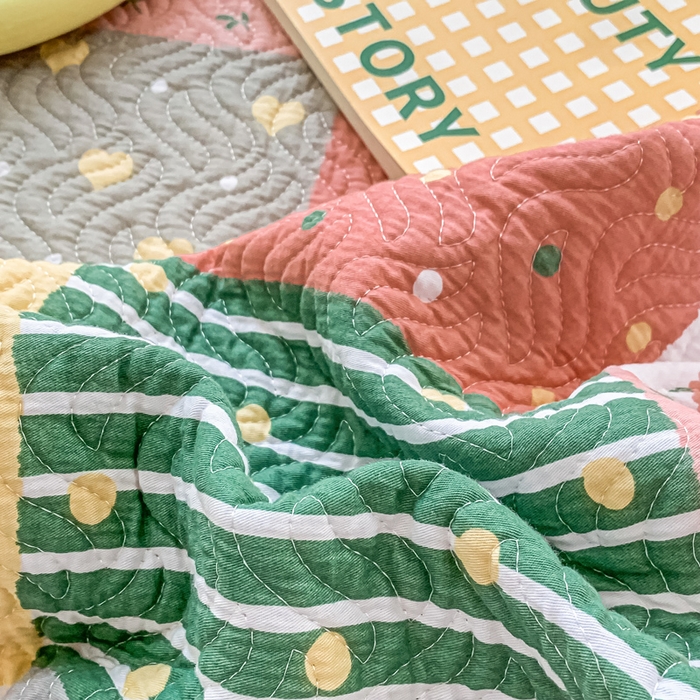 91家纺网 家纺一手货源 找家纺 沐纯家居 2023春夏新品40S全棉12868水洗印花床盖 浪漫方格