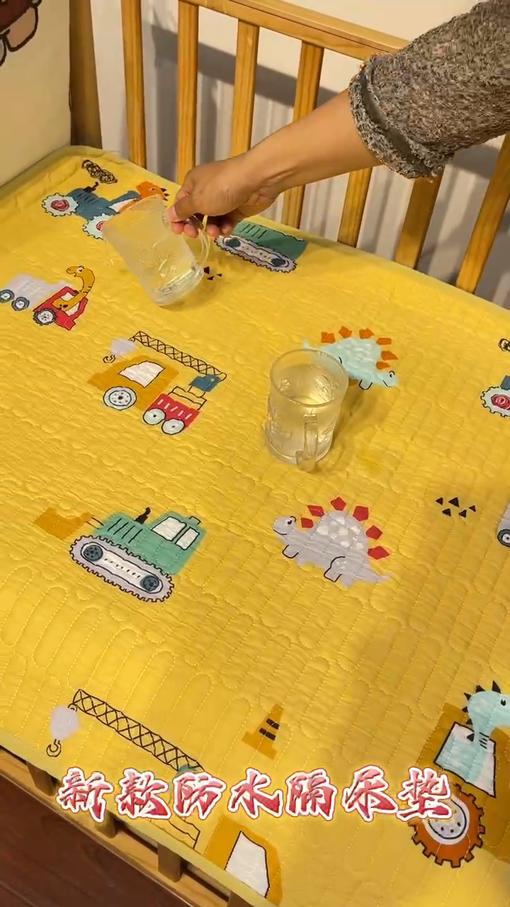 91家纺网 家纺一手货源 找家纺 （总）沐纯家居 2023新款40S全棉加密牛奶绒印花防水隔尿垫