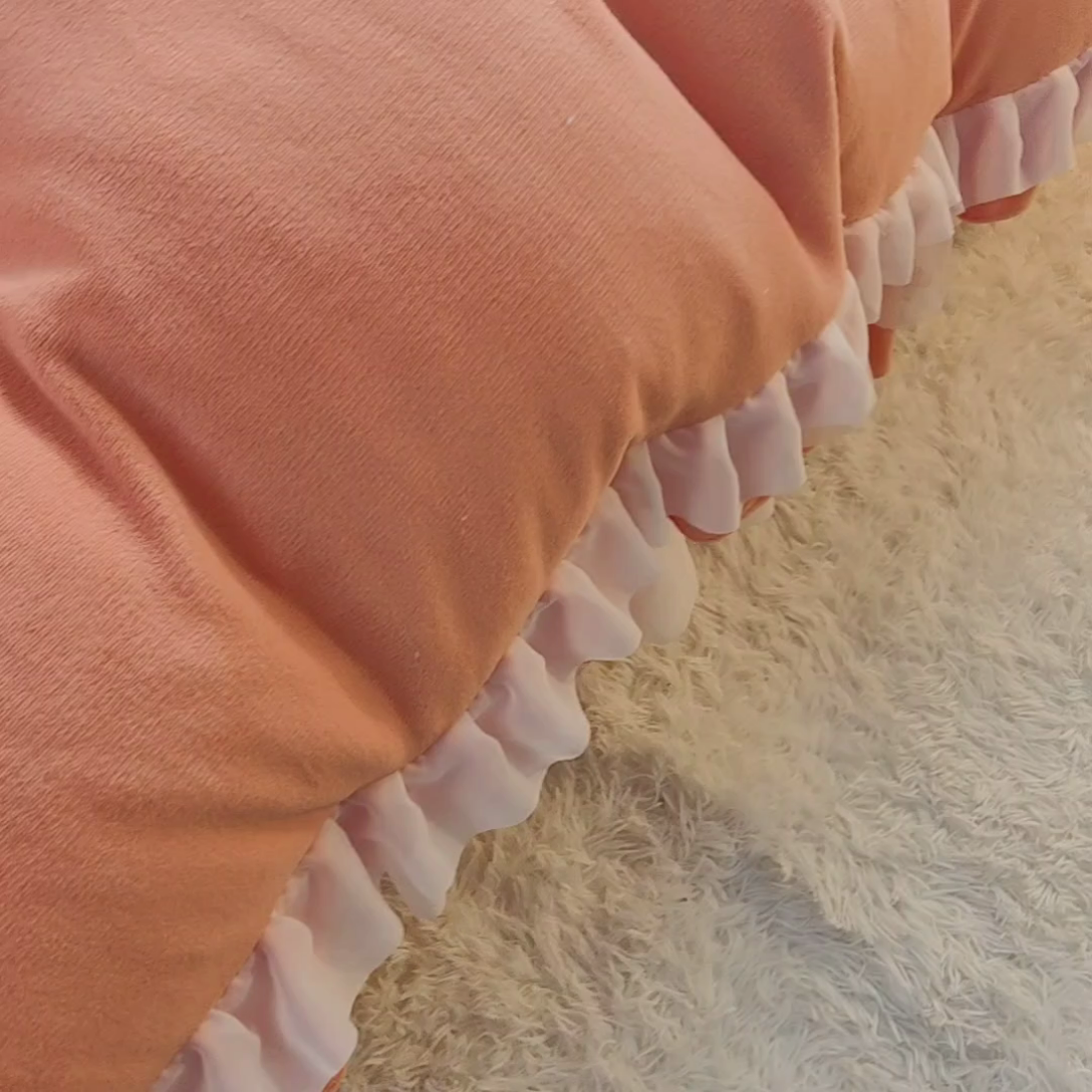 91家纺网 家纺一手货源 找家纺 大麦家纺 2024新款加厚牛奶绒小清新公主风四件套--场景一 橘色