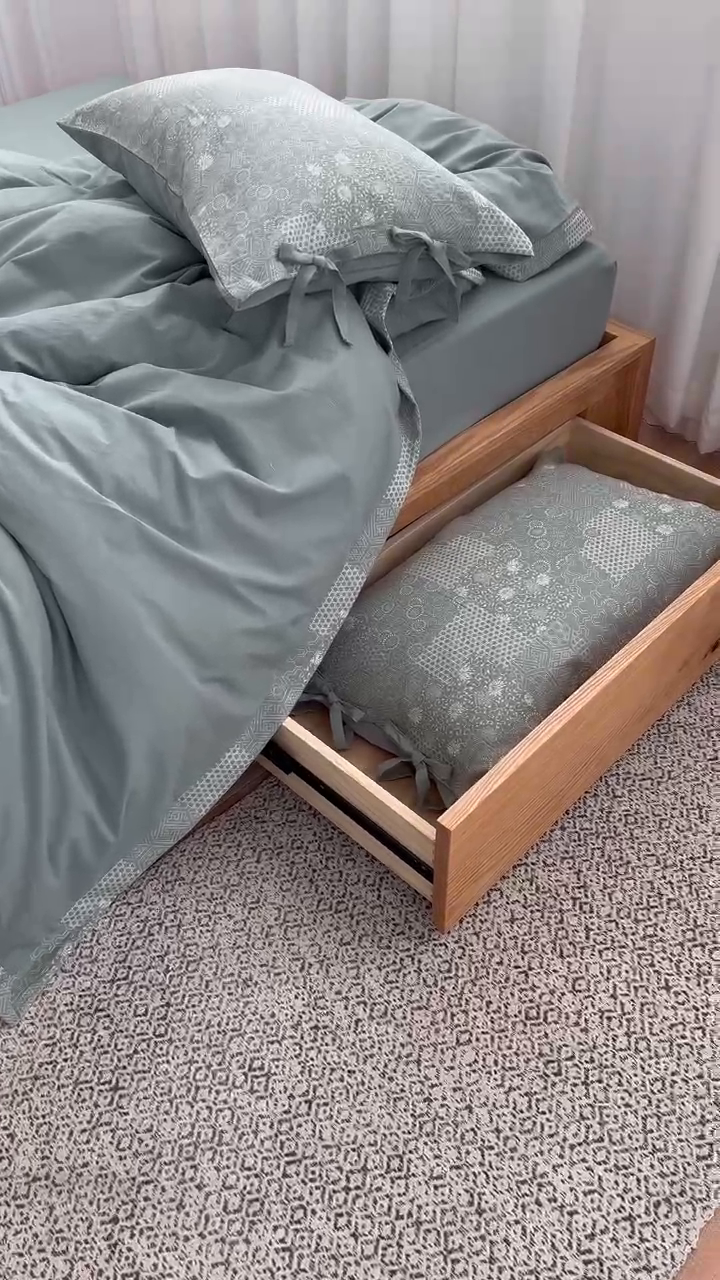 91家纺网 家纺一手货源 找家纺 总 安莱生活2023新款全棉色织水洗棉宽边拼角蝴蝶结款四件套-缤纷花研