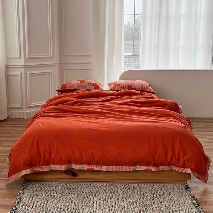 91家纺网 家纺一手货源 找家纺 安莱生活 2023简约拼布田园拼边四件套图1 拼布田园-橘红